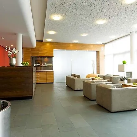 Corbin Muenchen Airport Business Hotell 3*