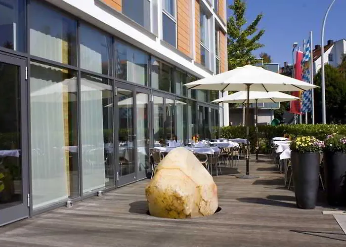 Corbin Muenchen Airport Business Otel 3*