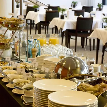 Corbin Muenchen Airport Business 3* פרייזינג