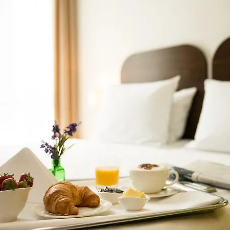 מלון Corbin Muenchen Airport Business 3*